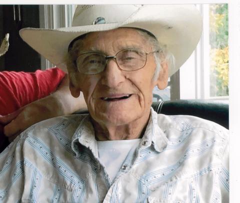 Obituary for Charles Laverne Pinkston — Travis Funeral Chapel: La Plata, MO