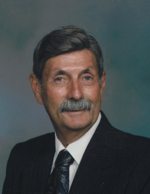 Obituary For Rex Dean Ross Travis Funeral Chapel: La Plata, MO